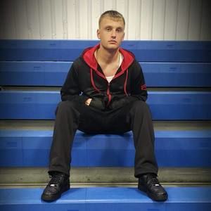 Meet your Posher, Glenn